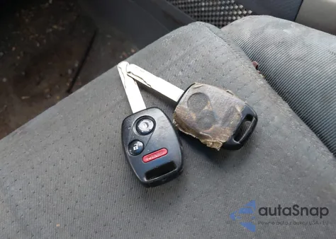 2007 Honda Pilot Lx z USA, uszkodzony, nr VIN 5FNYF18107B007045